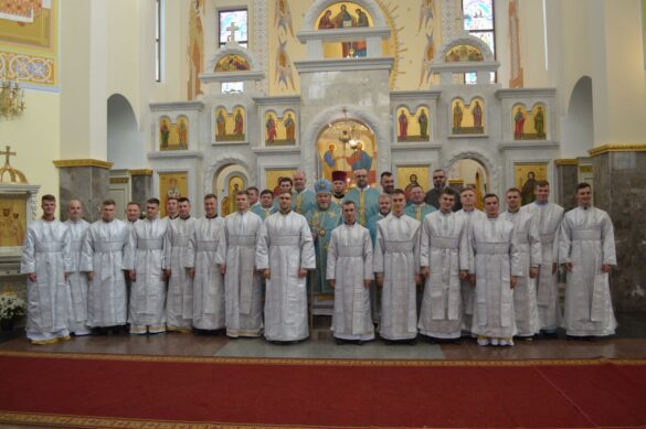 0-02-0a-1f3db4e9aa0e741dbd6138877f27893180cef779aa5bd6de859fd2e322393837_5eb6b68a